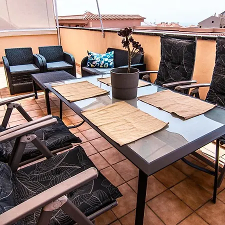 The Heights Sunny Terrace Apartment *