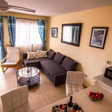 The Heights Sunny Terrace * لوس كريستيانوس